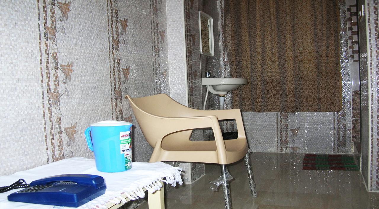 Sbs Residency Tirupati Hotel Renigunta Pokój zdjęcie