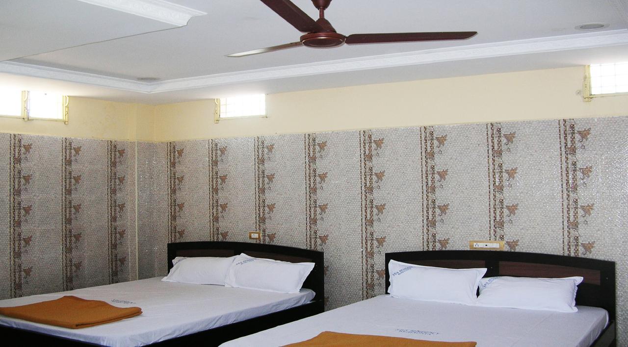 Sbs Residency Tirupati Hotel Renigunta Pokój zdjęcie