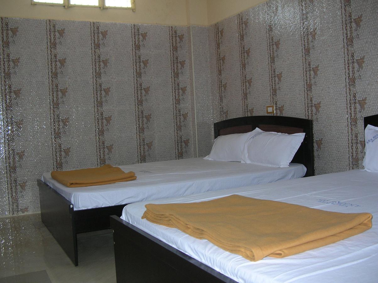 Sbs Residency Tirupati Hotel Renigunta Pokój zdjęcie